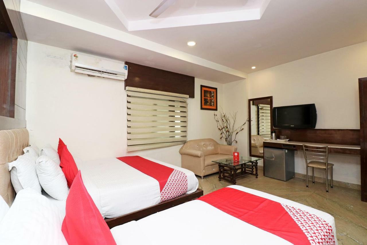 Oyo 30698 Hari Om Guest House Jādabpur Zewnętrze zdjęcie