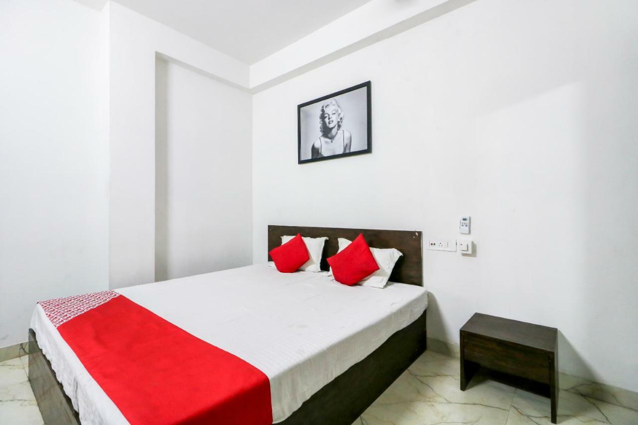 Oyo 30698 Hari Om Guest House Jādabpur Zewnętrze zdjęcie